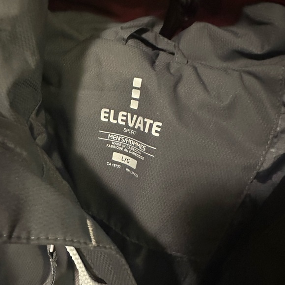 Elevate Sports Lightweight Ski Jacket - Picture 7 of 10